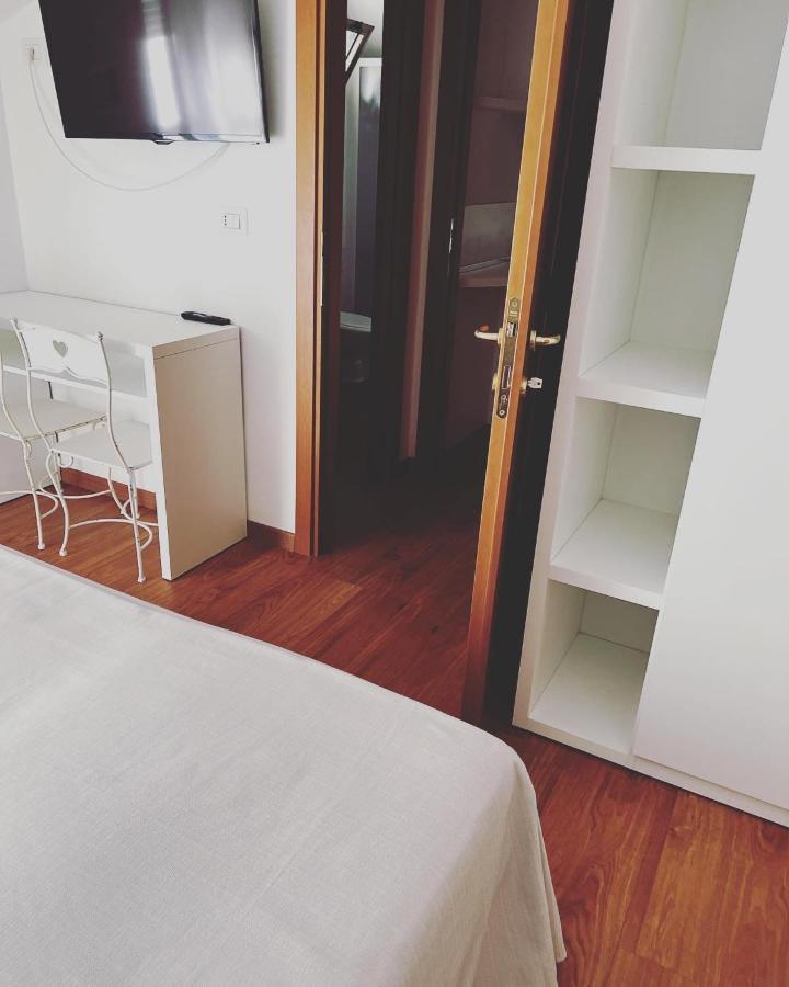 Hotel Ardea Riccione Exteriör bild