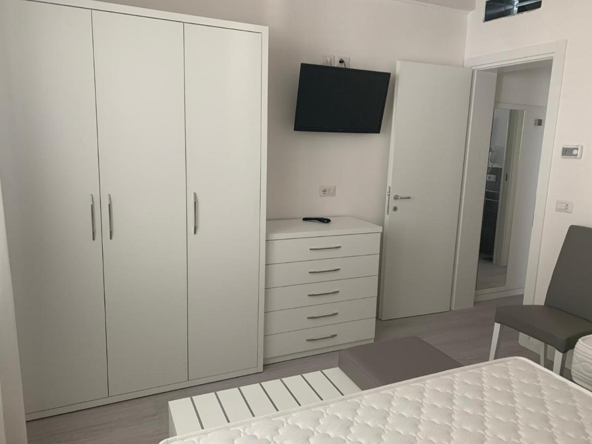 Hotel Ardea Riccione Exteriör bild