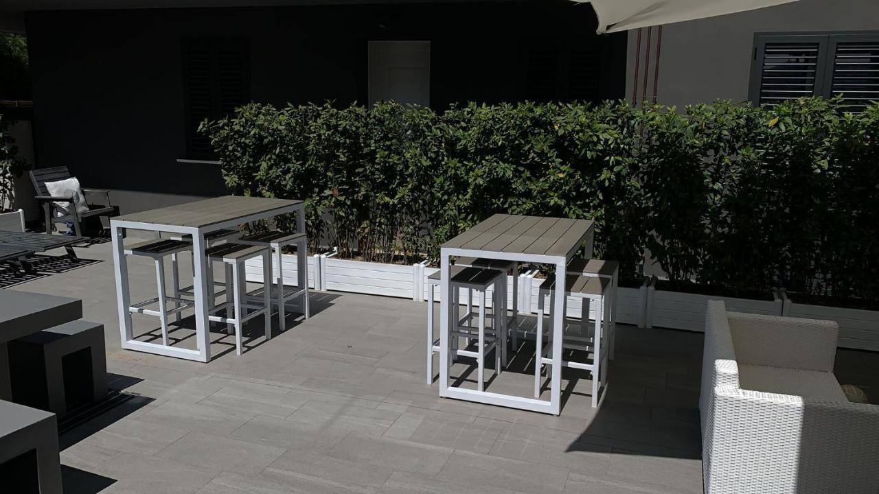 Hotel Ardea Riccione Exteriör bild