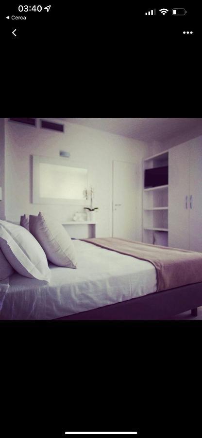 Hotel Ardea Riccione Exteriör bild